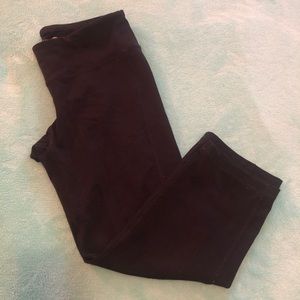 Women’s Cropped Active Leggings